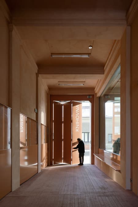 Library in Červený Kostelec